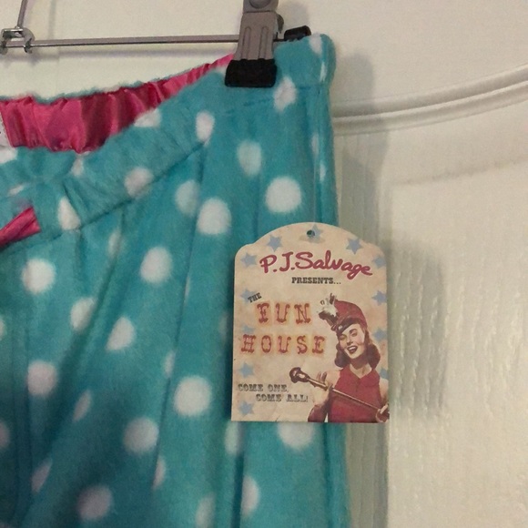 NEW P.J. Salvage matching Robe and Pajama Bottoms - Picture 10 of 11